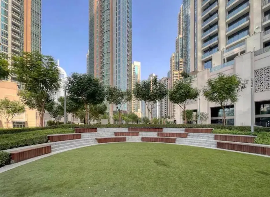 Burj Khalifa View - Modern 1Bdr Apartment 두바이